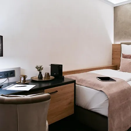 Boutique Canel 4* Βίρτσμπουργκ